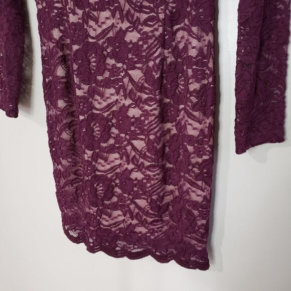 Soieblu Small NWT Wine Red Lace Sheer Long Sleeve Bodycon Dress Scalloped Hem - Picture 3 of 16